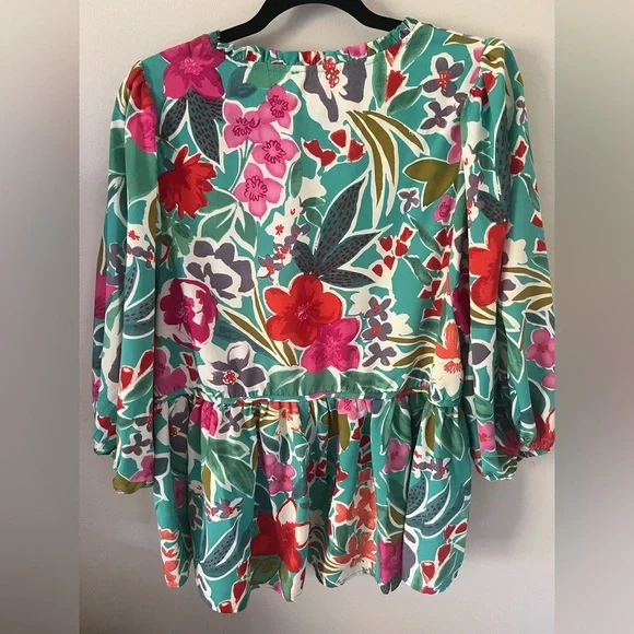 Umgee Multicolor Floral Blouse - Picture 3 of 3